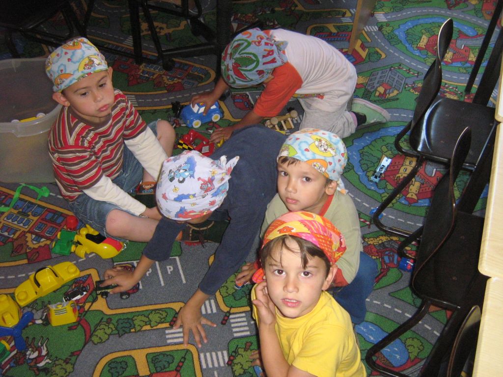 tl_files/Children's Relief/Casa Lumina/CR Casa Lumina 1.JPG tl_files/Children's Relief/Casa Lumina/CR Casa Lumina 1.JPG